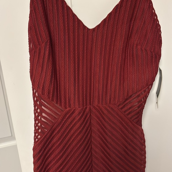 NWT xs Red Lulus trumpet midi dress w/ lace cutouts - Picture 4 of 7